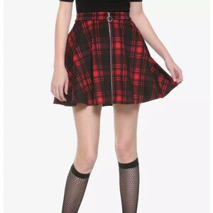 Hot Topic Black & Red Plaid O-Ring Skater Skirt
